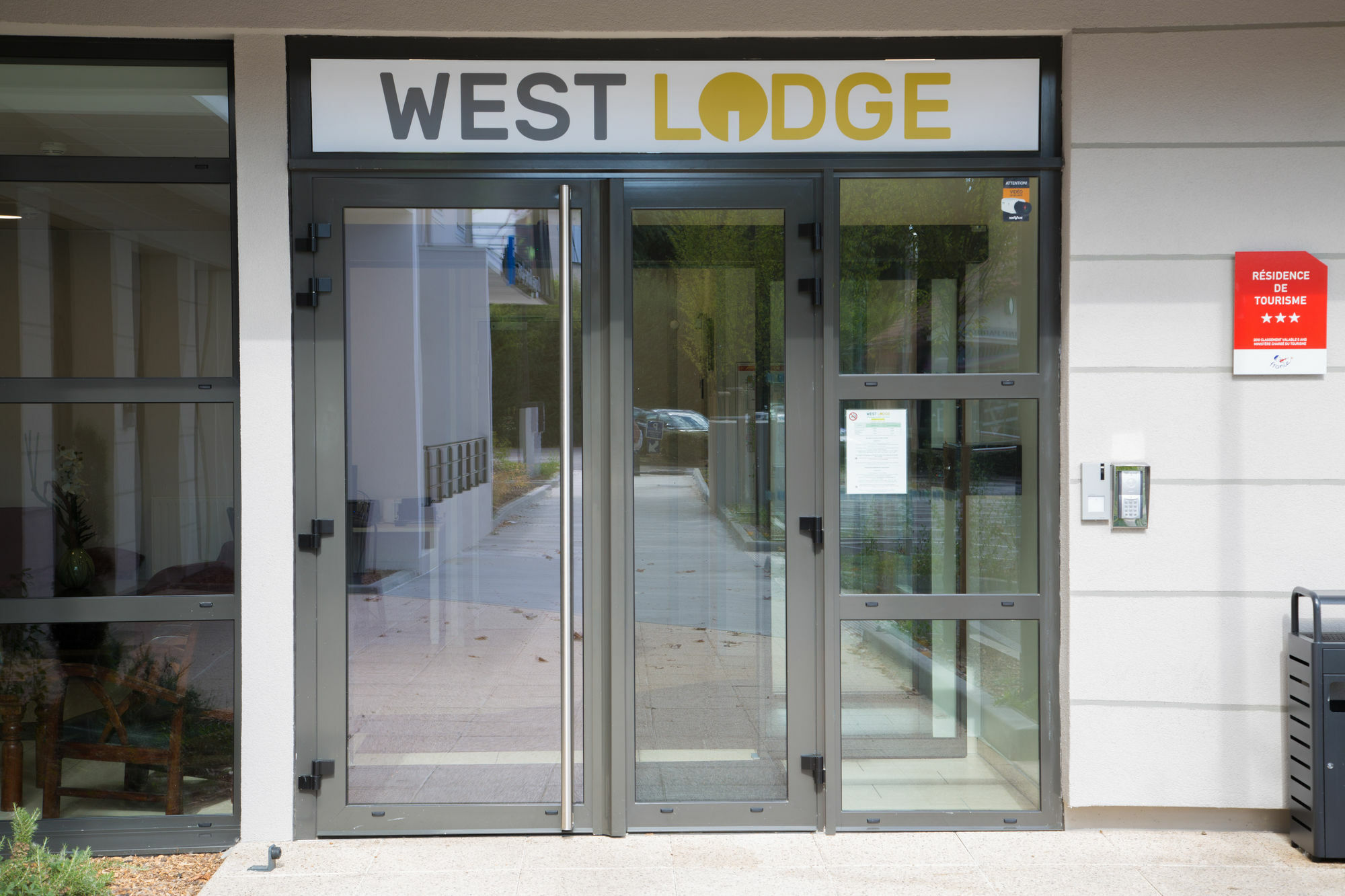 Westlodge Dardilly Lyon Nord Екстер'єр фото